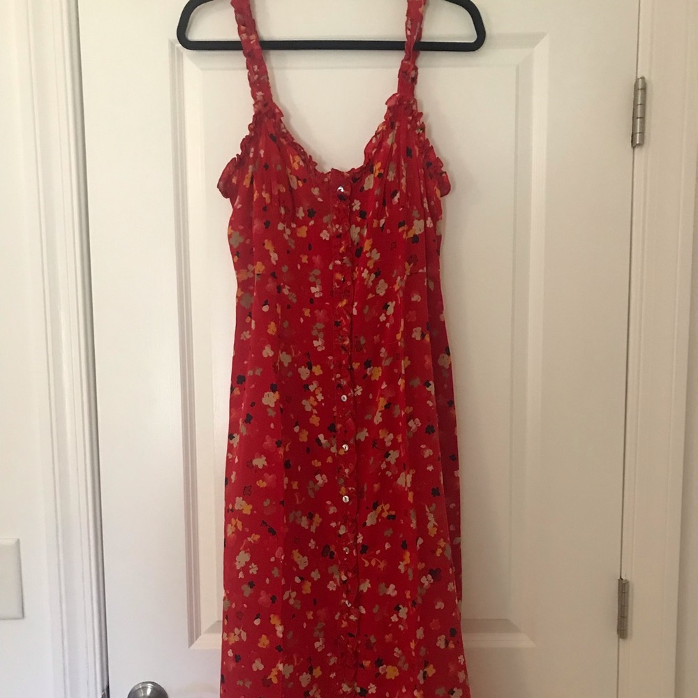Réalisation par Juliet dress in rouge fleur